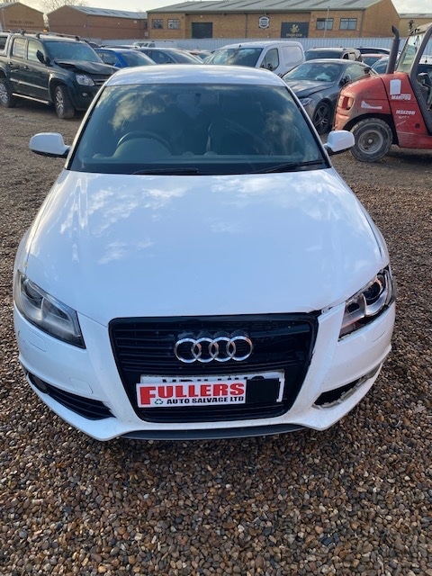 Used Audi A3 2011 for sale - 76892988: Photo 2