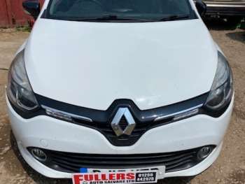 Used Renault Clio 2015 for sale - 74901040: Photo