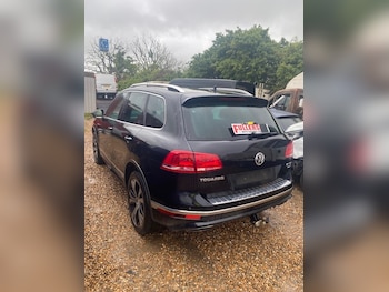 Used Volkswagen Touareg 2015 for sale - 78789944: Photo