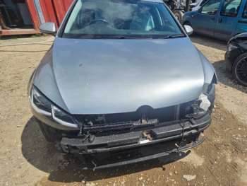 Used Volkswagen Golf 2020 for sale - 74864569: Photo