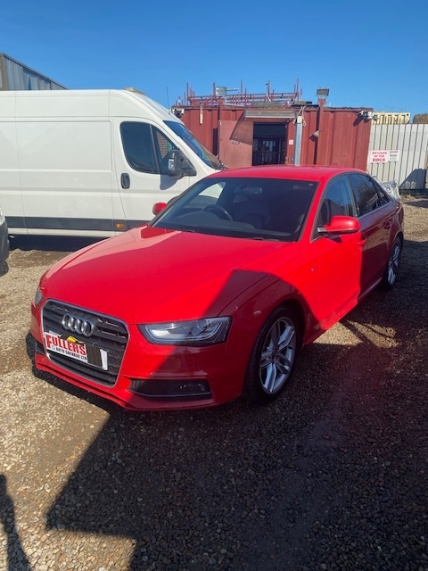 Used Audi A4 2015 for sale - 77931373: Photo 2