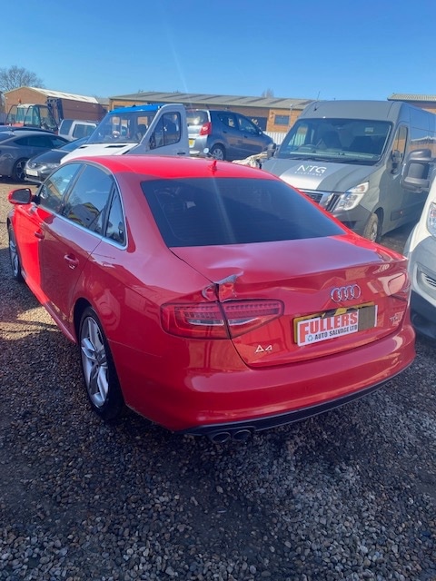 Used Audi A4 2015 for sale - 77931373: Photo 4