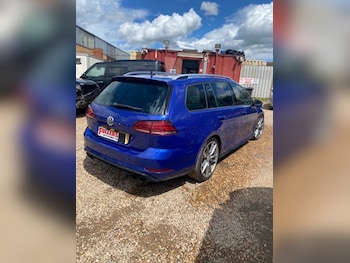 Used Volkswagen Golf 2017 for sale - 78846560: Photo