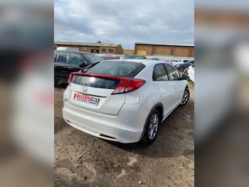 Used Honda Civic 2014 for sale - 76287466: Photo 3