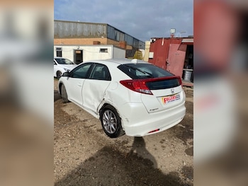 Used Honda Civic 2014 for sale - 76287466: Photo 4