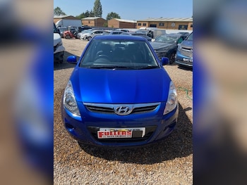 Used Hyundai i20 2010 for sale - 79228568: Photo