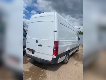 Used Mercedes-Benz Sprinter 2023 for sale - 78594413: Photo