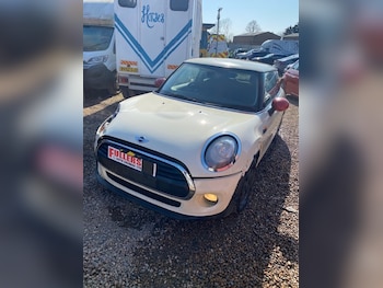 MINI Hatch feature image