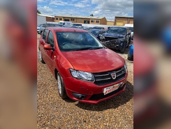 Used Dacia Sandero 2013 for sale - 78914991: Photo