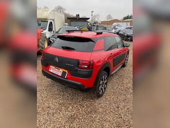 Used Citroen C4 Cactus 2015 for sale - 77417255: Photo