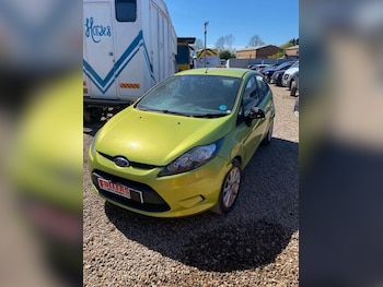 Used Ford Fiesta 2010 for sale - 78420433: Photo