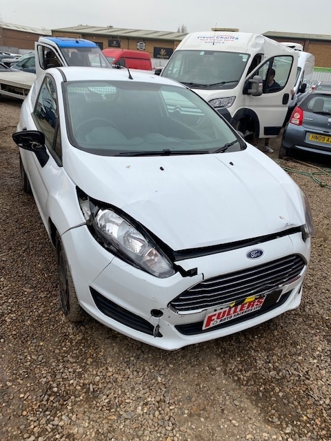 Used Ford Fiesta 2017 for sale - 77775472: Photo 2