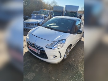 2013 (13) - 1.6 e-HDi Airdream DStyle 3dr DAMAGED REPAIRABLE SALVAGE