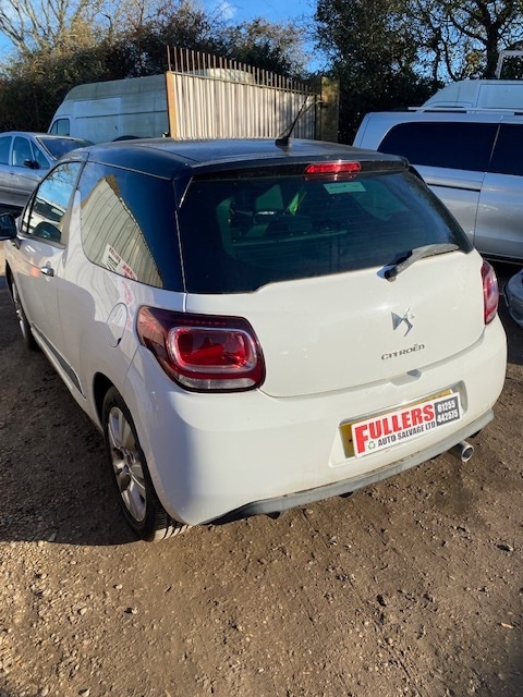 Used Citroen DS3 2013 for sale - 76706654: Photo 4