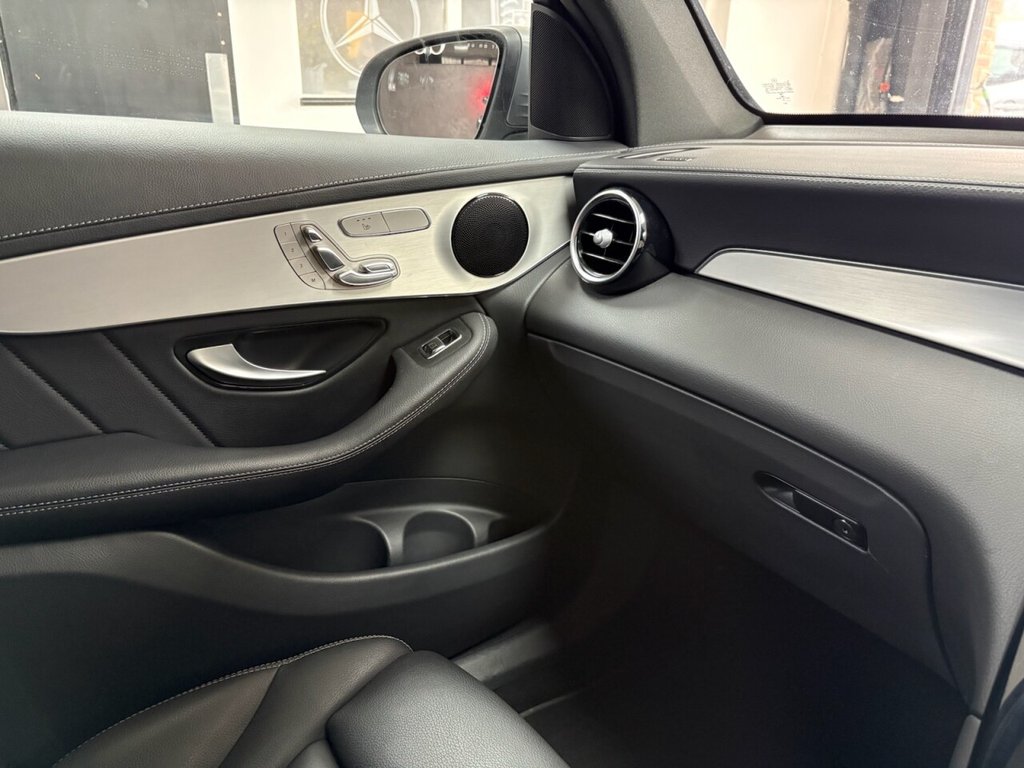 Used Mercedes-Benz GLC 2022 for sale - 78181776: Photo 35