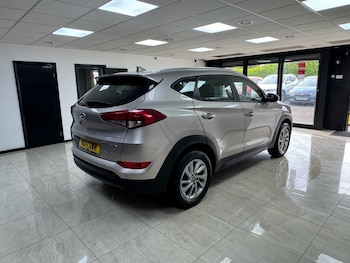 Used Hyundai TUCSON 2017 for sale - 78748919: Photo