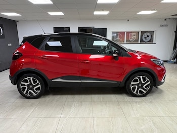 Used Renault Captur 2019 for sale - 77609086: Photo
