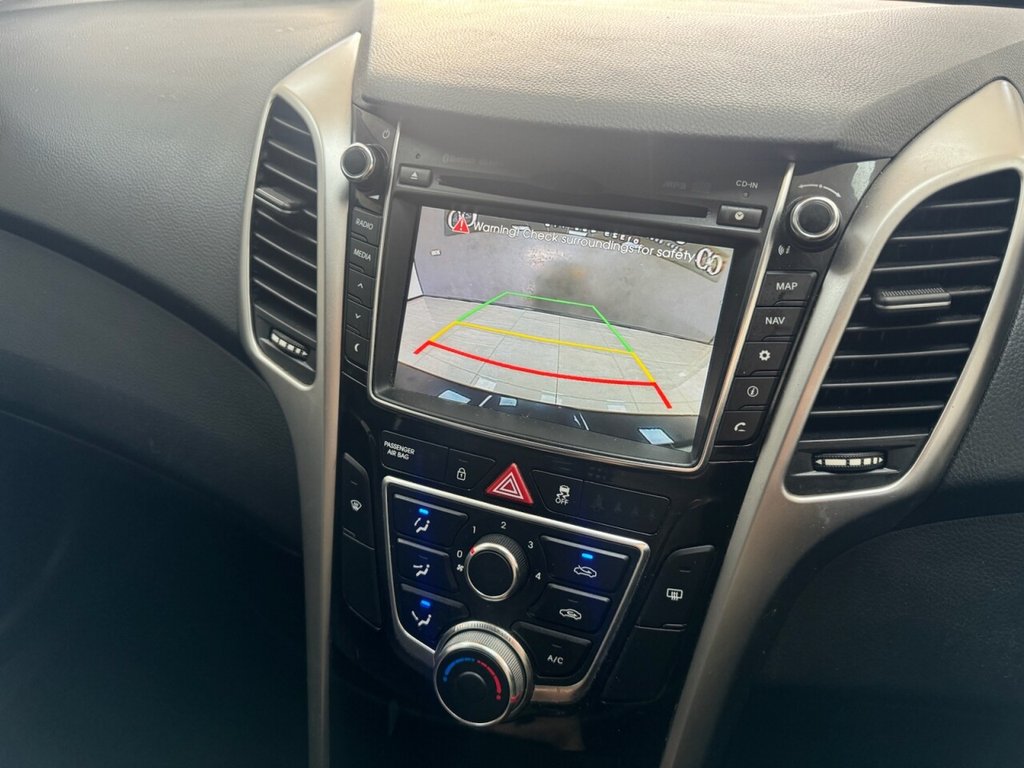 Used Hyundai i30 2015 for sale - 76266466: Photo 20