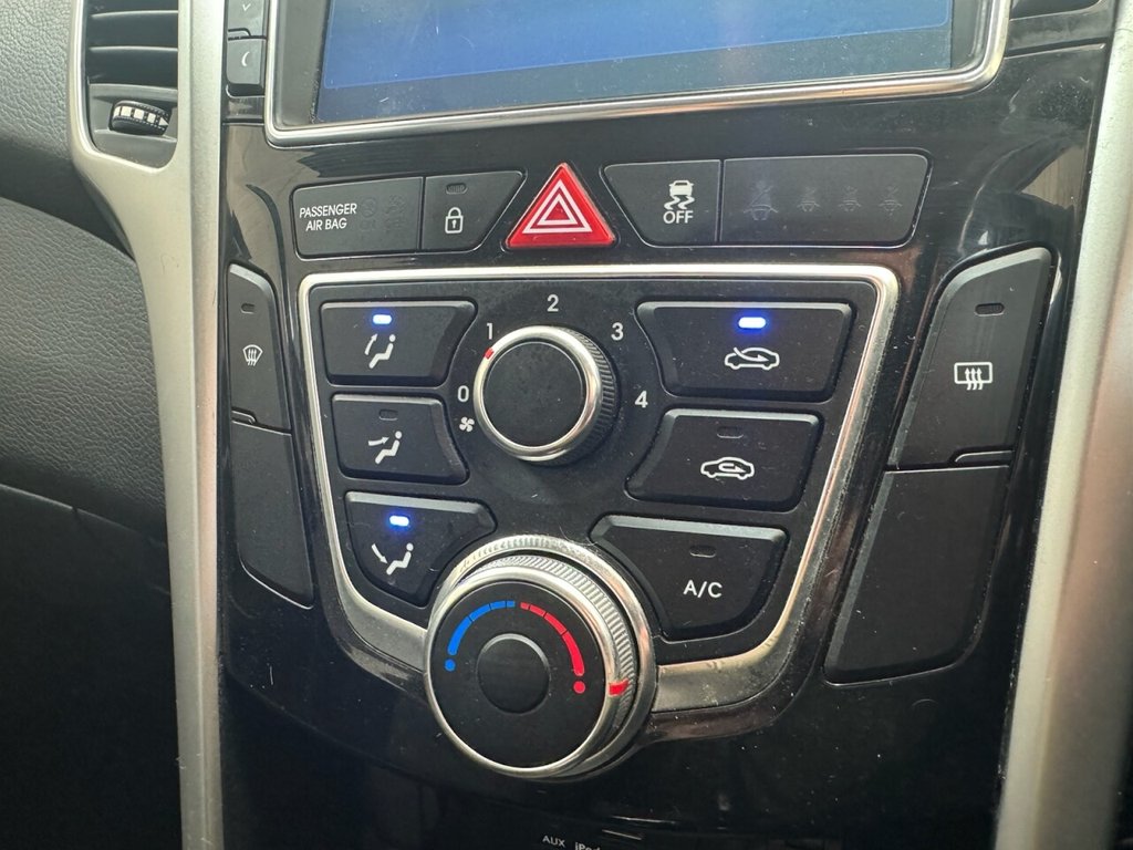 Used Hyundai i30 2015 for sale - 76266466: Photo 21