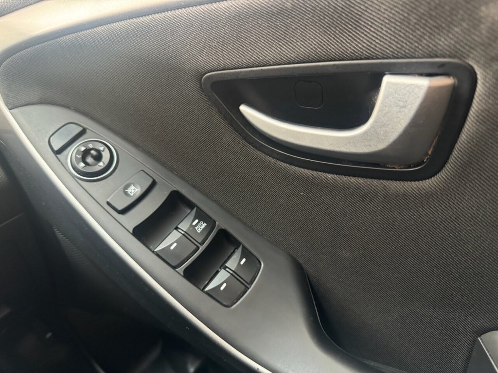 Used Hyundai i30 2015 for sale - 76266466: Photo 25