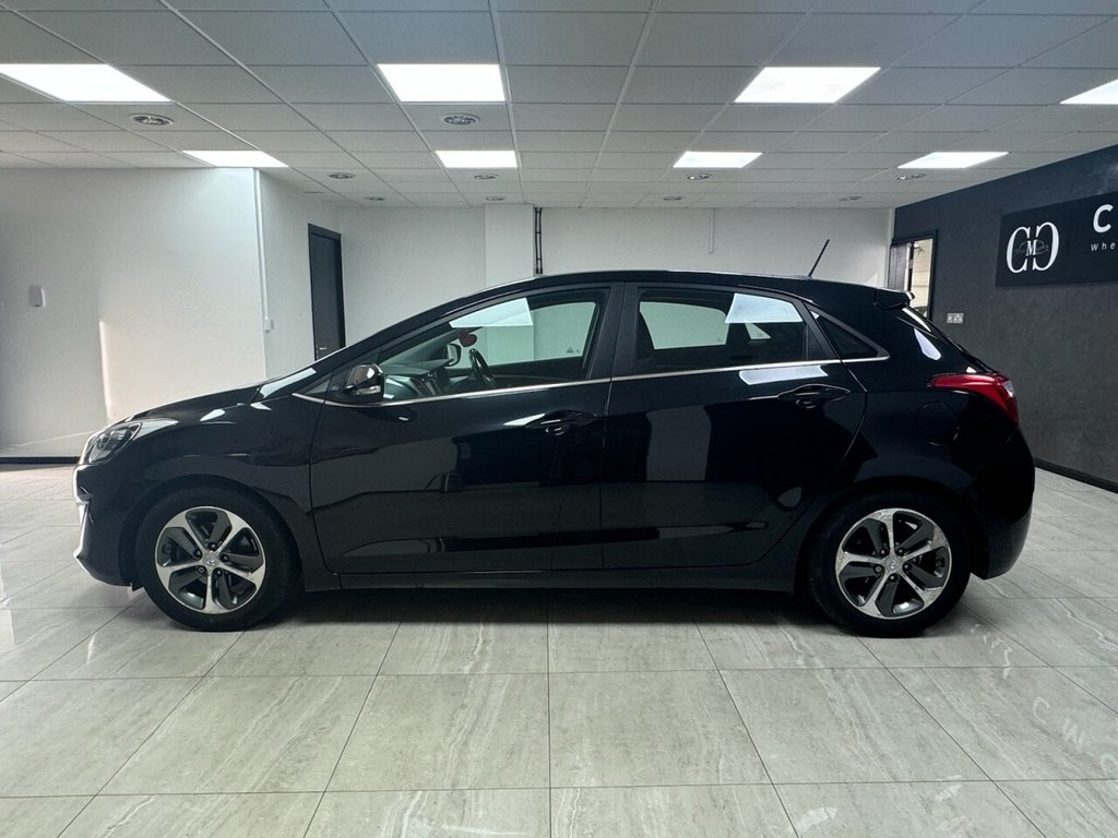 Used Hyundai i30 2015 for sale - 76266466: Photo 6