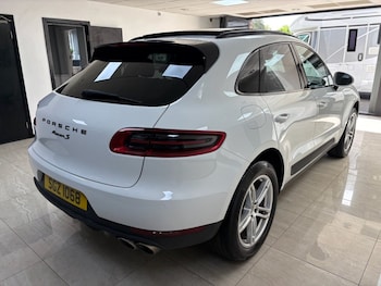 Used Porsche Macan 2017 for sale - 79462518: Photo