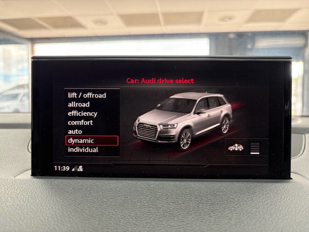Used Audi SQ7 2018 for sale - 76266724: Photo 34