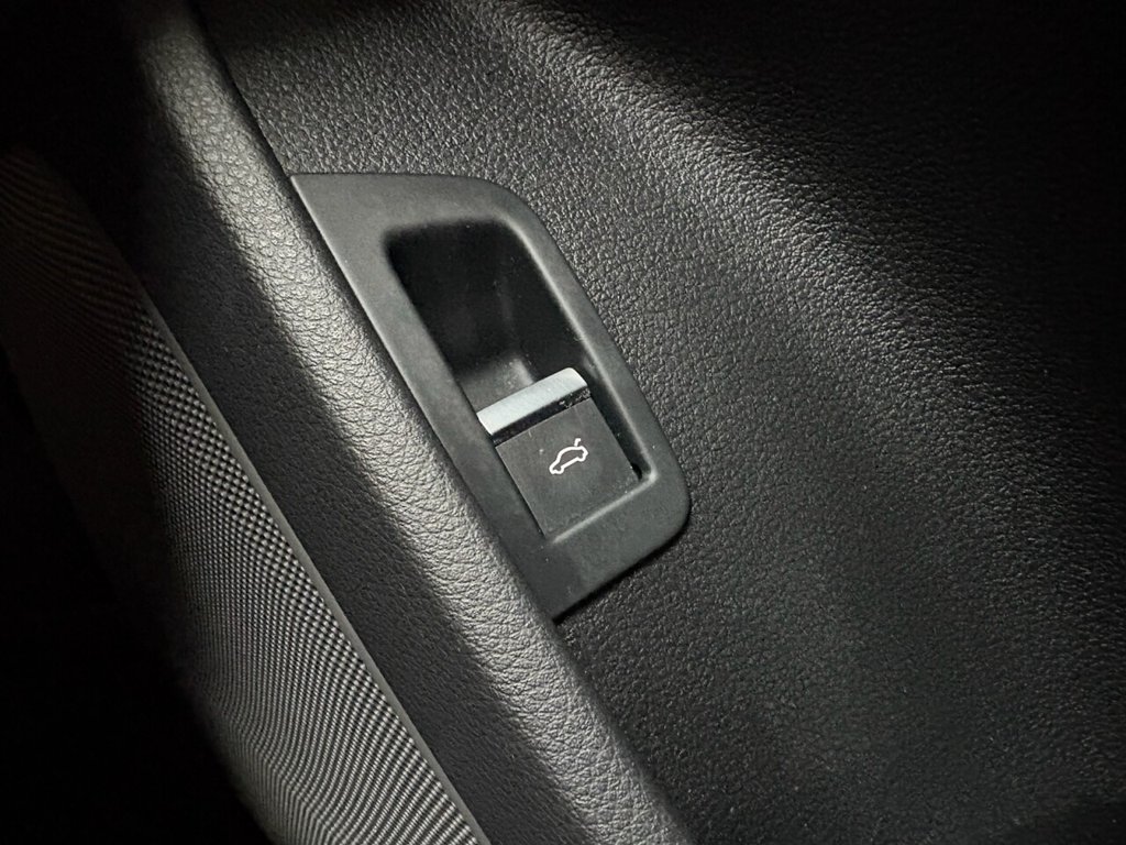 Used Audi SQ7 2018 for sale - 76266724: Photo 44