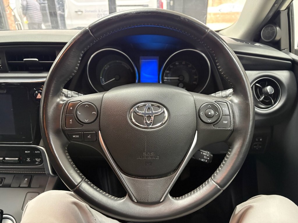 Used Toyota Auris 2016 for sale - 77905283: Photo 19