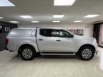 Used Nissan Navara 2018 for sale - 76291848: Photo