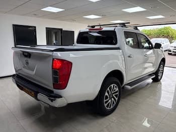Used Nissan Navara 2016 for sale - 79764489: Photo