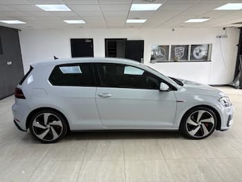 Used Volkswagen Golf 2019 for sale - 79619401: Photo