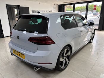 Used Volkswagen Golf 2019 for sale - 79619401: Photo