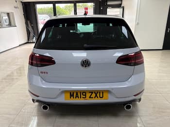 Used Volkswagen Golf 2019 for sale - 79619401: Photo