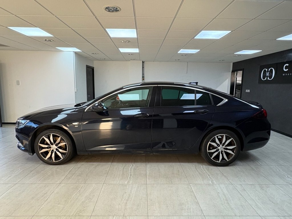 Used Vauxhall Insignia 2018 for sale - 76686637: Photo 6