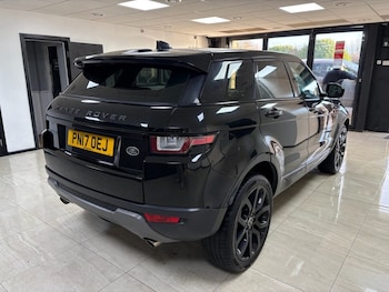 Used Land Rover Range Rover Evoque 2017 for sale - 77557984: Photo