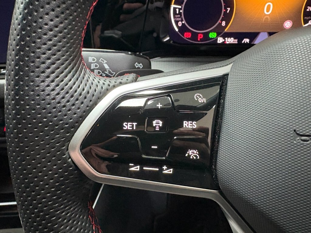 Used Volkswagen Golf 2023 for sale - 77583675: Photo 23