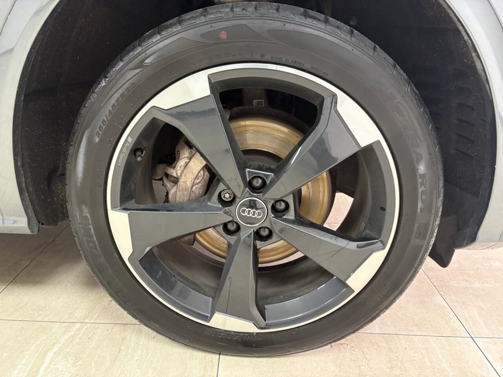 Used Audi Q5 2019 for sale - 76914722: Photo 10