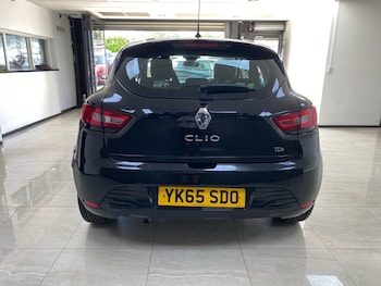 Used Renault Clio 2015 for sale - 76266489: Photo