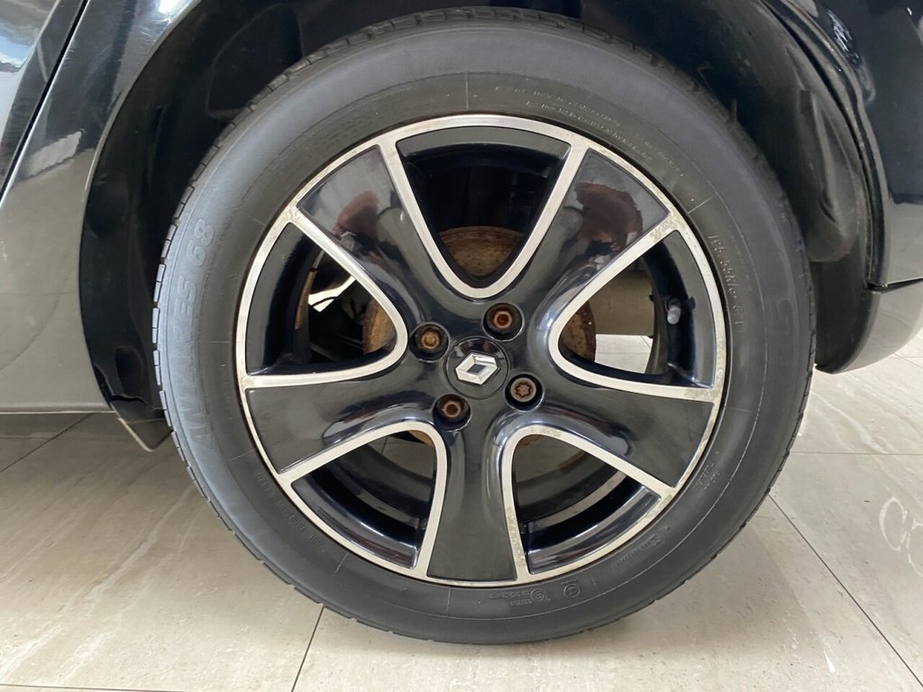 Used Renault Clio 2015 for sale - 76266489: Photo 9