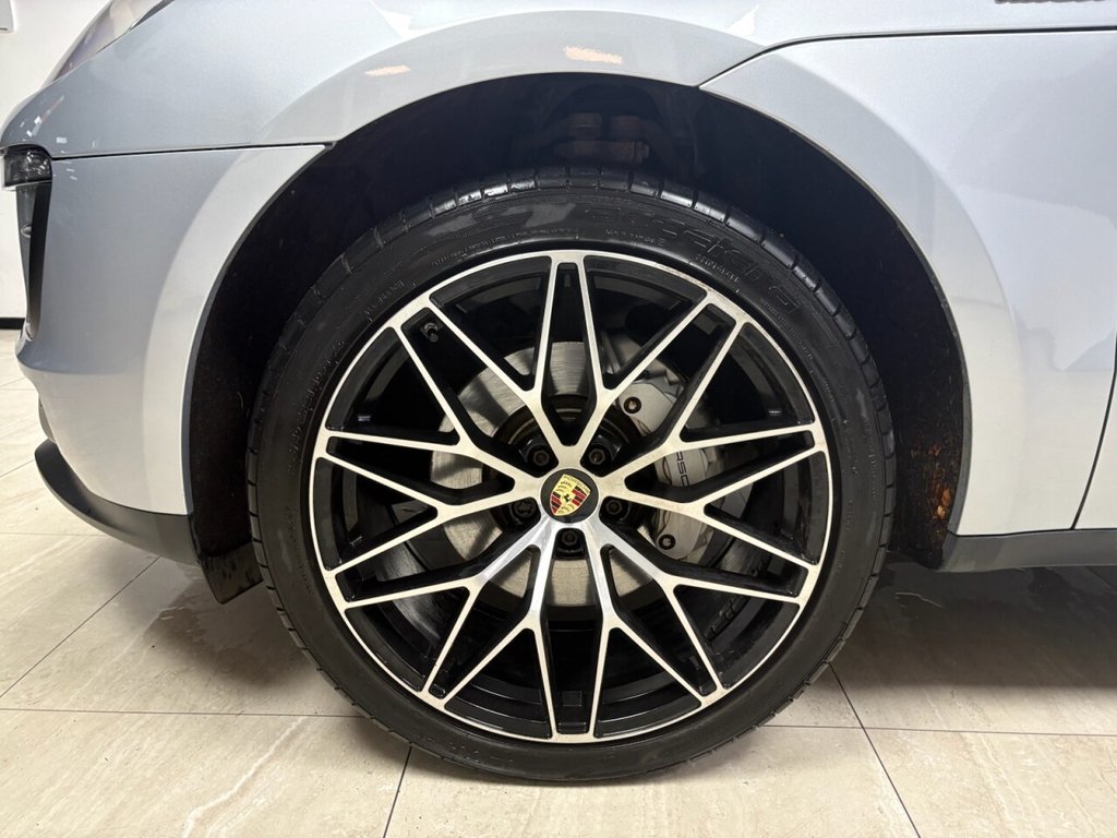 Used Porsche Macan 2017 for sale - 76841390: Photo 13