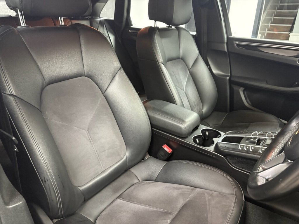 Used Porsche Macan 2017 for sale - 76841390: Photo 16
