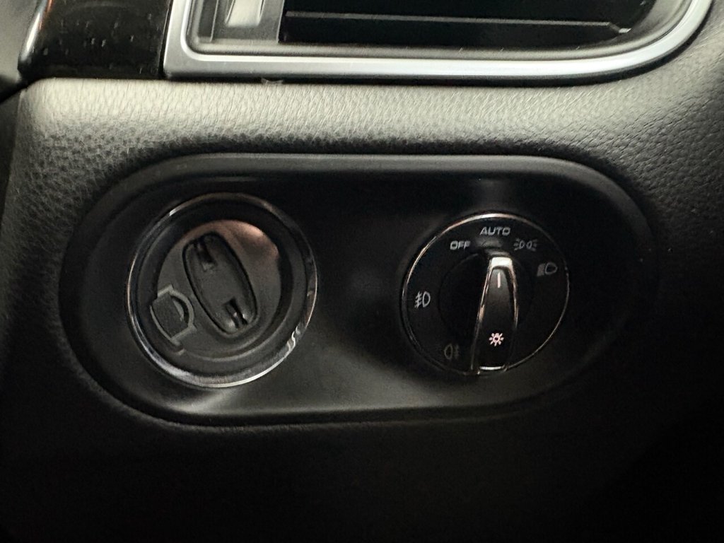 Used Porsche Macan 2017 for sale - 76841390: Photo 20