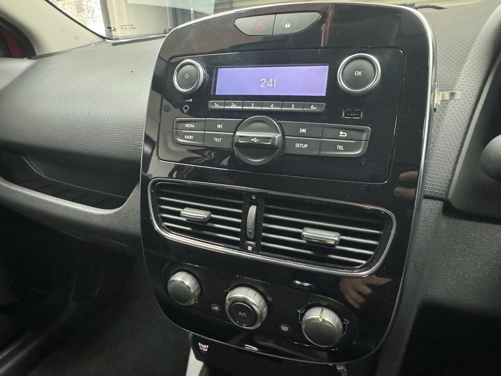 Used Renault Clio 2018 for sale - 76266460: Photo 18