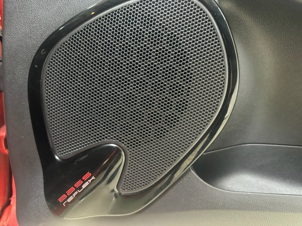 Used Renault Clio 2018 for sale - 76266460: Photo 24