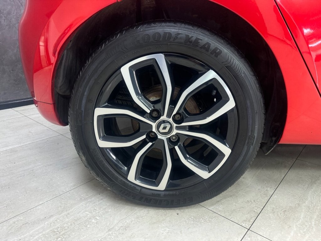 Used Renault Clio 2018 for sale - 76266460: Photo 25