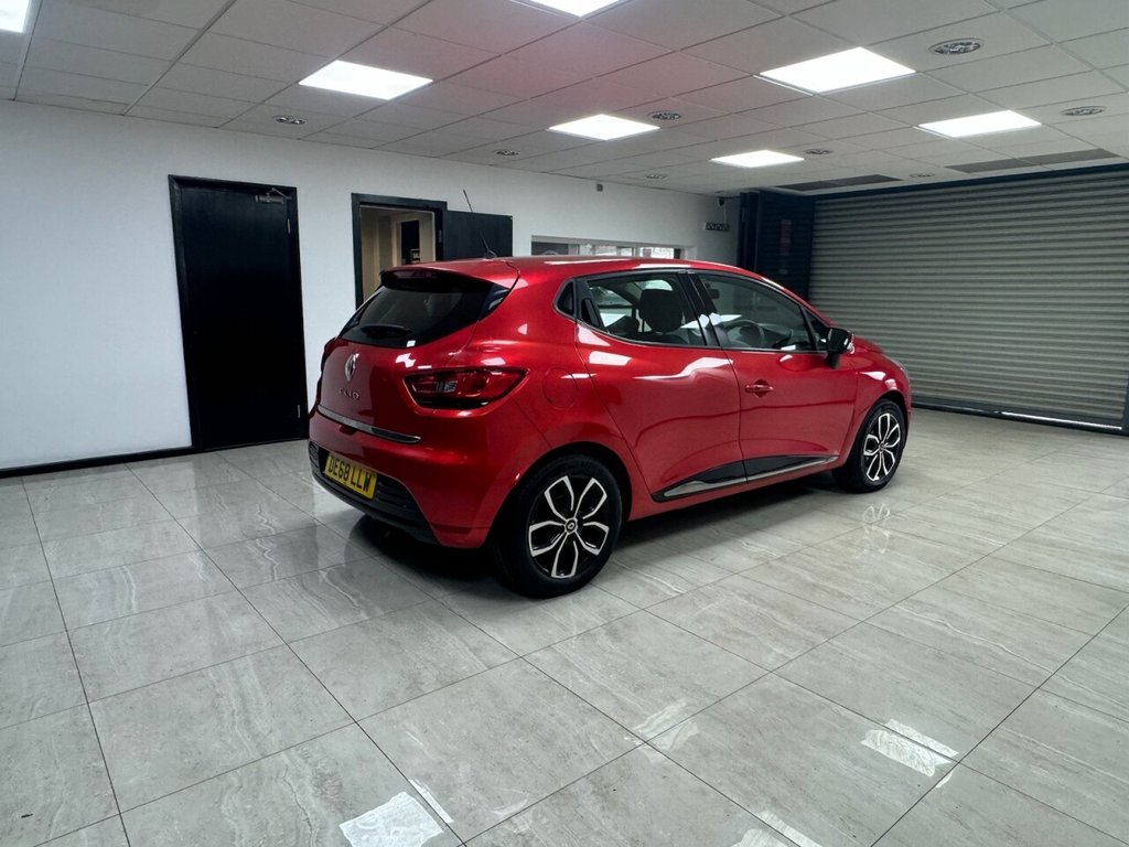 Used Renault Clio 2018 for sale - 76266460: Photo 3
