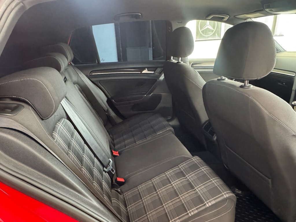 Used Volkswagen Golf 2014 for sale - 77655299: Photo 16