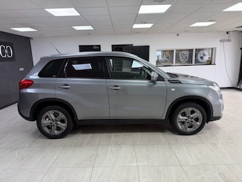 Used Suzuki Vitara 2015 for sale - 79197378: Photo