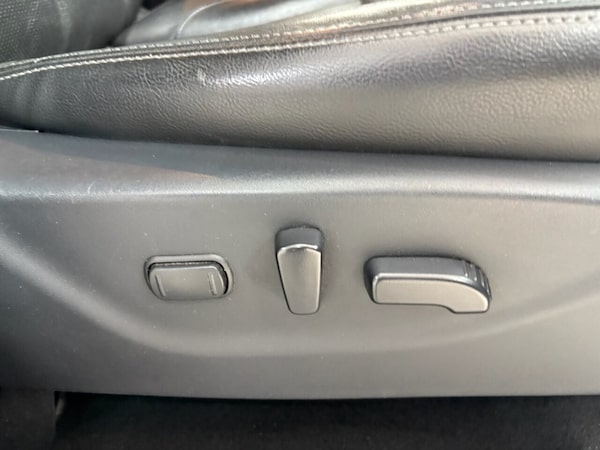 Used Nissan Navara 2018 for sale - 76266767: Photo 18